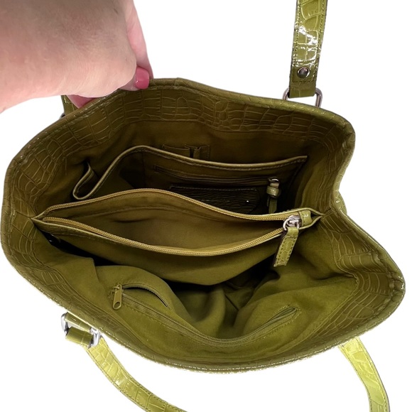 LIZ CLAIBORNE LIME GREEN FAUX ALLIGATOR HANDBAG SHOULDER BAG - Picture 7 of 15